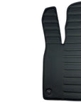 Floor Mats For Porsche Cayenne - Classic Design - Black With Light Green Thread