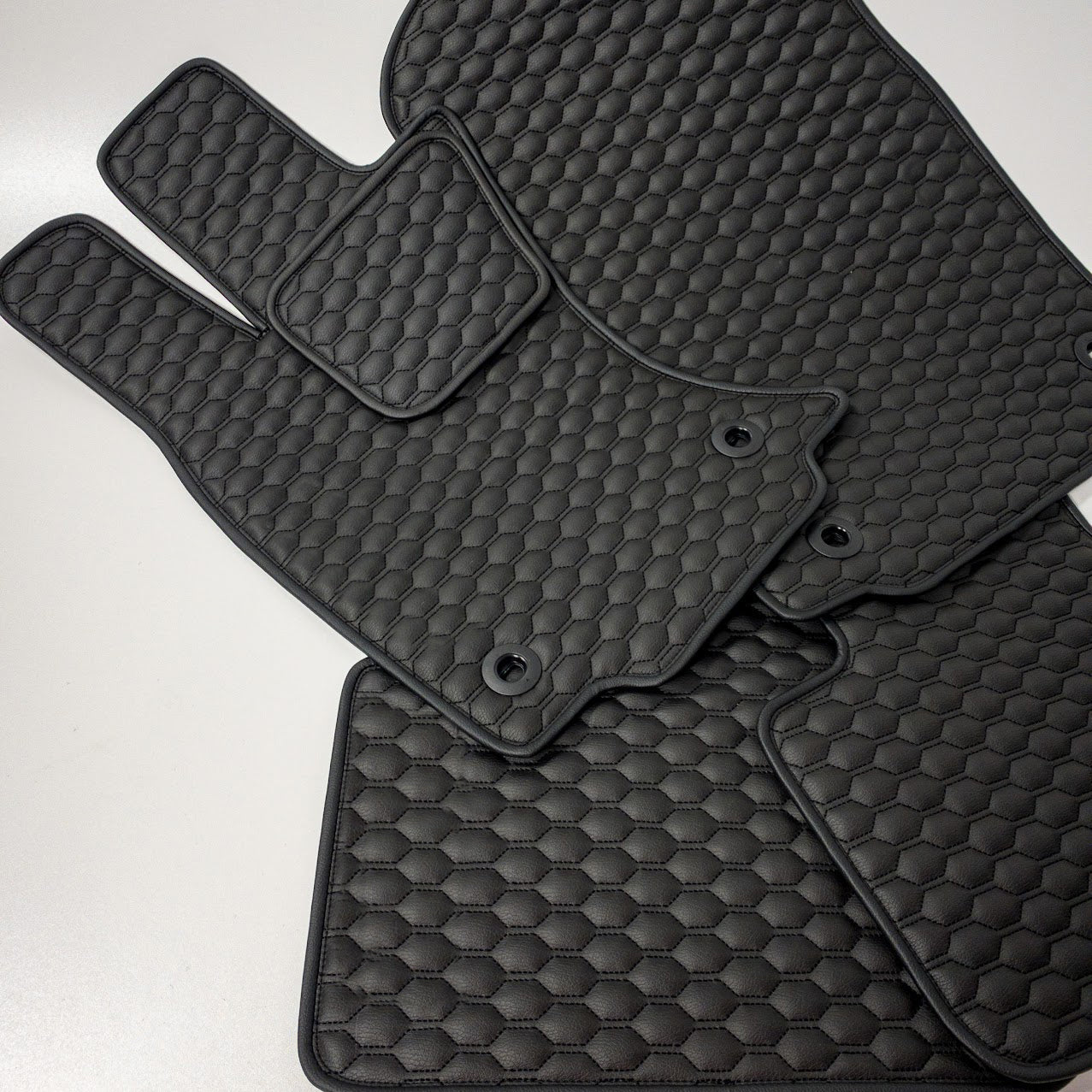 Black Tesla Comb Leather Floor Mat